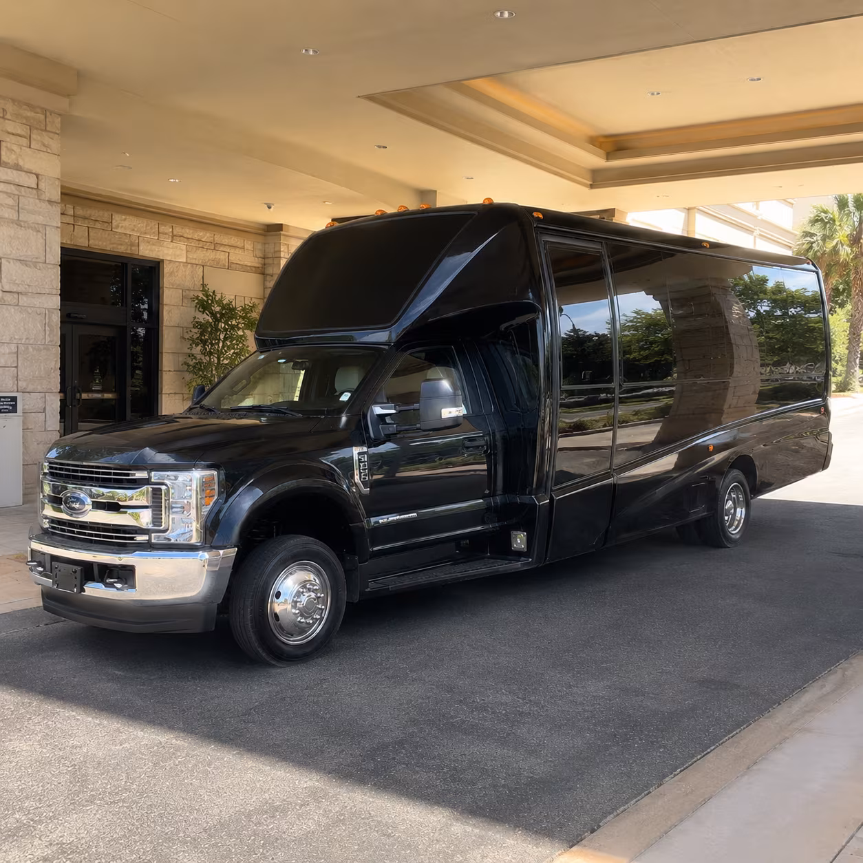 Broken Arrow Homecoming & Prom Party Bus Rentals