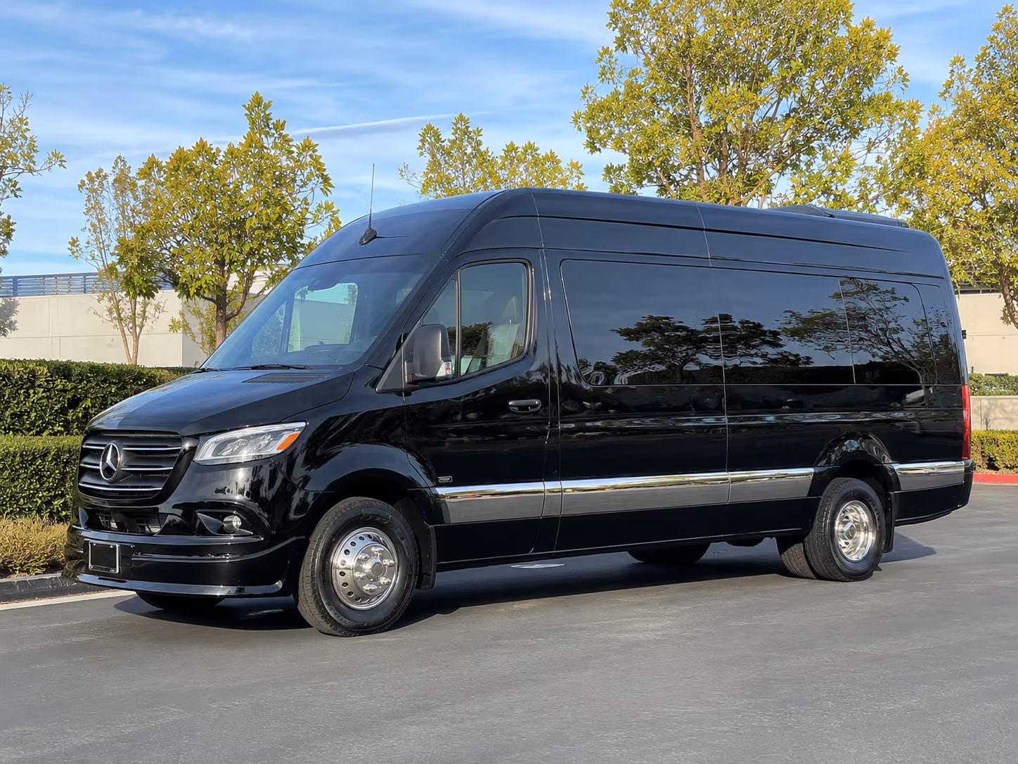 Tulsa Wedding Transportation & Shuttle Service