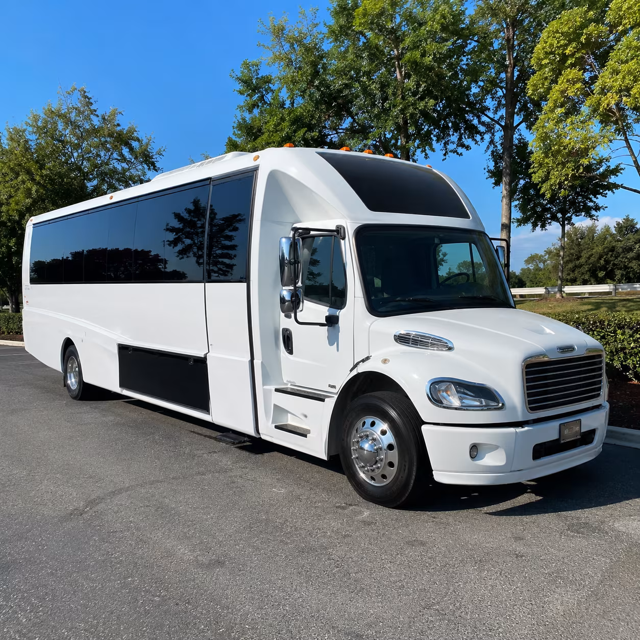 Wichita Birthday, Sweet 16, & Quinceañera Transportation party bus interior