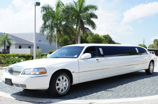 Wichita 8 Passenger Limo